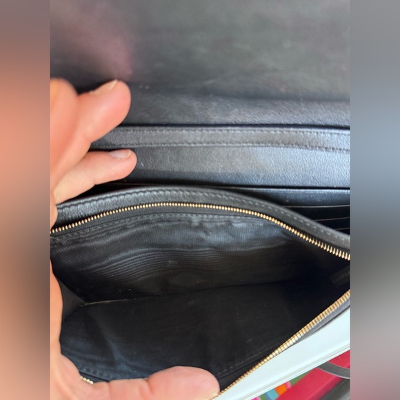 Gucci Black Microguccissma Leather Wallet On Chain (WOC) - Picture 6 of 16